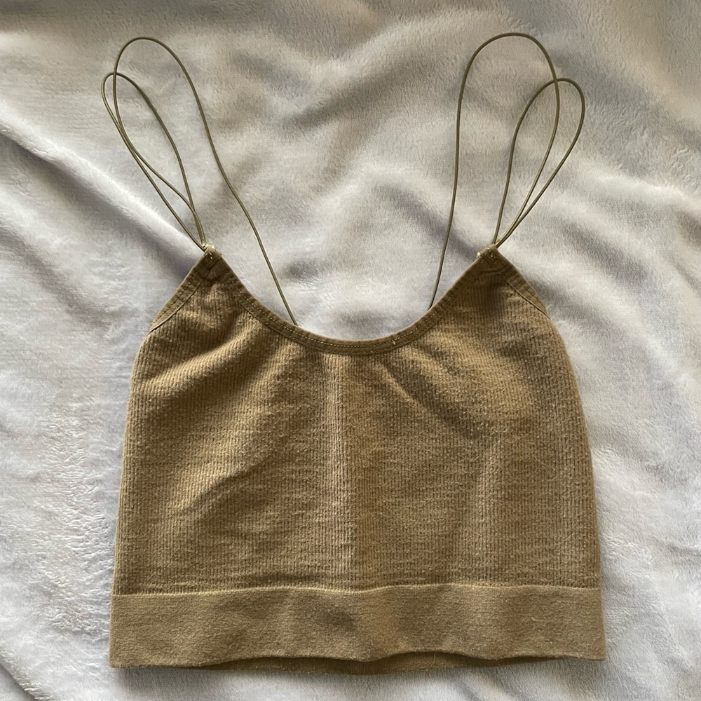 ⭐️ REDUCED SHIPPING! ⭐️ Urban Outfitters Moss Green Stretch Crop Top